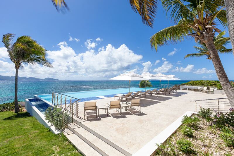 infinite pool by the ocean